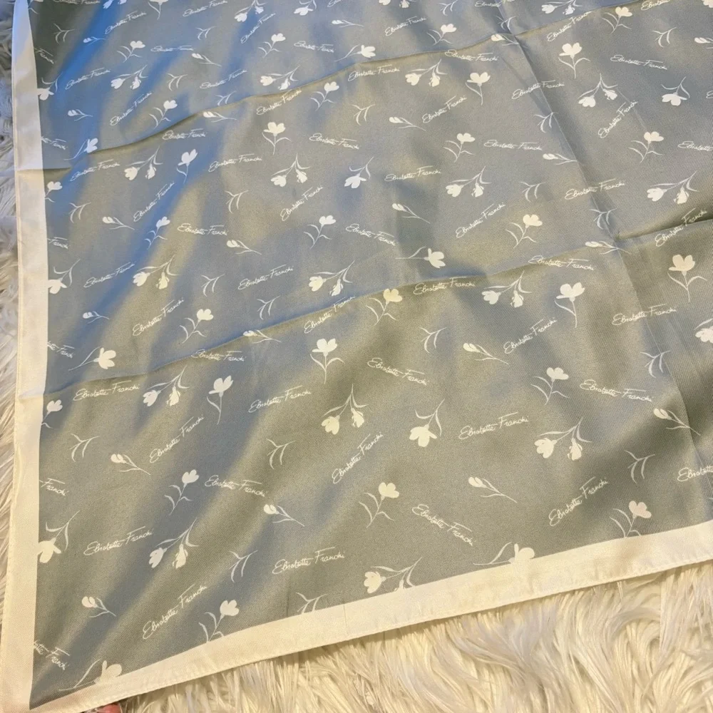 Elisabetta Franchi floral print elegant silky scarf square 35x35 in‼️LAST ONE
